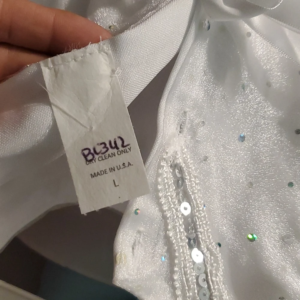 ❤️ New dress  2 pieces short sleeve white silver sequins Baptism various…
